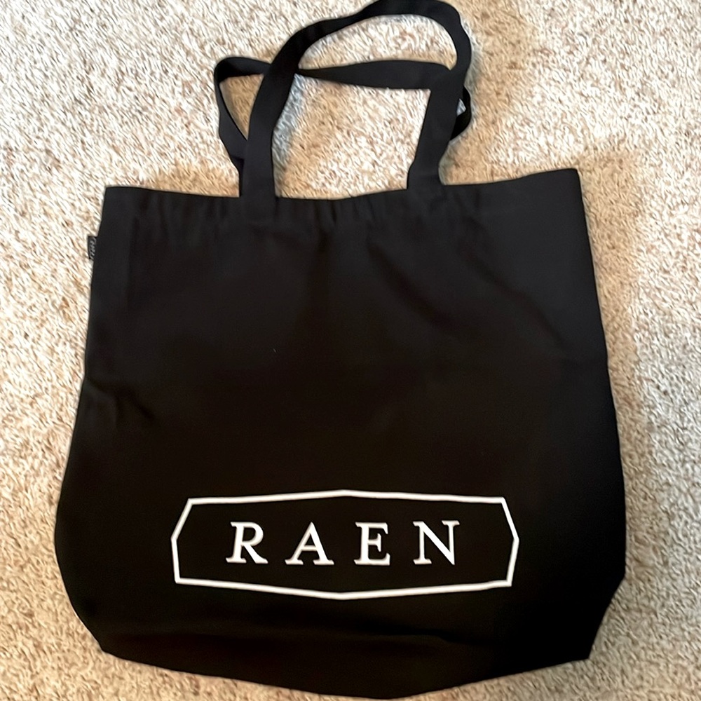 RAEN black canvas tote